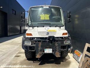 Voirie Mercedes Unimog
