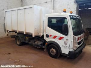 Carrosserie à parois latérales souples coulissantes (PLSC) Renault Maxity