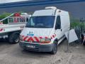 Fourgon avec parois et toit rigide Renault Master