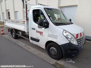 Benne basculante de chantier et de TP Renault Master