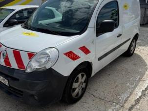 Fourgon avec parois et toit rigide Renault Kangoo