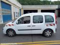 Fourgon avec parois et toit rigide Renault