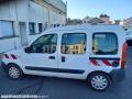 Fourgon avec parois et toit rigide Renault