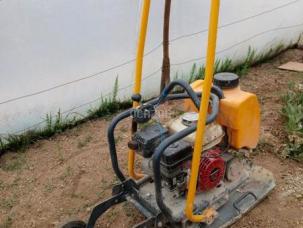 Compacteur à main Belle Group PCD22