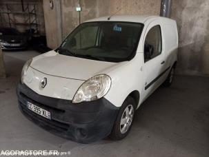 Fourgon avec parois et toit rigide Renault Kangoo