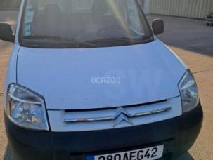Fourgon avec parois et toit rigide Citroën Berlingo