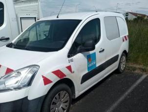 Fourgon avec parois et toit rigide Citroën Berlingo