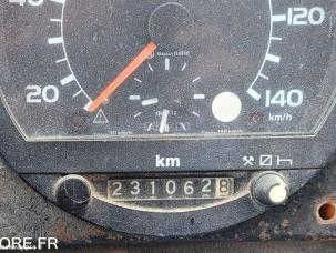 Voirie Mercedes UNIMOG 1650