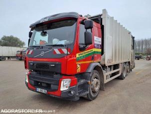 Benne à ordure ménagères Volvo FE