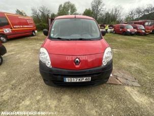 Fourgon avec parois et toit rigide Renault Kangoo