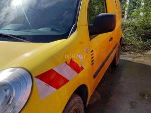 Fourgon avec parois et toit rigide Renault Kangoo