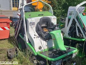 Tondeuse Etesia             H124D