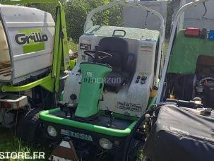 Tondeuse Etesia             H124D