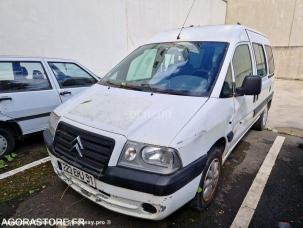 Fourgon avec parois et toit rigide Citroën Jumpy