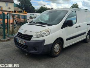 Fourgon avec parois et toit rigide Peugeot Expert