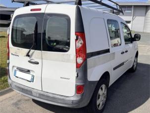 Fourgon avec parois et toit rigide Renault Kangoo