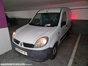 Fourgon avec parois et toit rigide Renault Kangoo