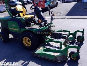 Tondeuse John Deere 1545 4WD