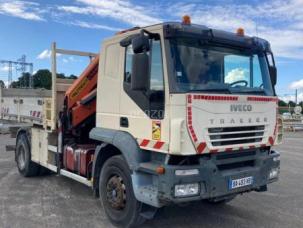 Benne basculante de chantier et de TP Iveco 190T44