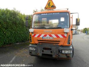 Benne basculante de chantier et de TP Iveco 120E18