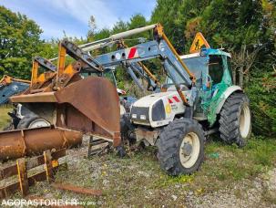 Tracteur agricole Renault ERGOS
