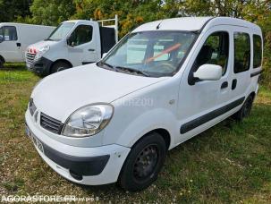 Fourgon avec parois et toit rigide Renault Kangoo