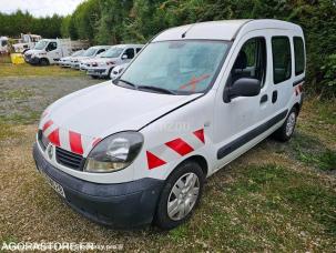 Fourgon avec parois et toit rigide Renault Kangoo
