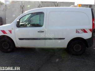 Fourgon avec parois et toit rigide Renault Kangoo