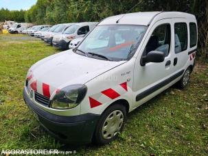 Fourgon avec parois et toit rigide Renault Kangoo