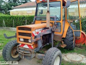 Tracteur agricole Renault