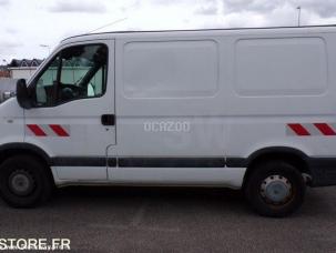 Fourgon avec parois et toit rigide Renault Master