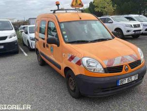 Fourgon avec parois et toit rigide Renault Kangoo