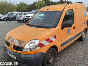 Fourgon avec parois et toit rigide Renault Kangoo