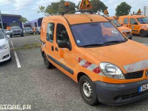 Fourgon avec parois et toit rigide Renault Kangoo