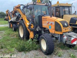 Tracteur agricole Renault ERGOS