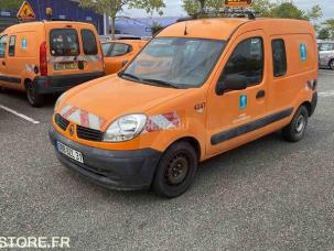 Fourgon avec parois et toit rigide Renault Kangoo