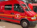 Fourgon avec parois et toit rigide Renault Master
