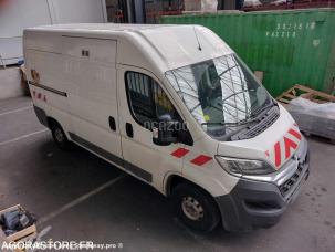 Fourgon avec parois et toit rigide Citroën Jumper