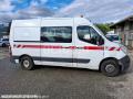 Fourgon avec parois et toit rigide Renault Master