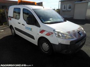 Fourgon avec parois et toit rigide Peugeot Partner