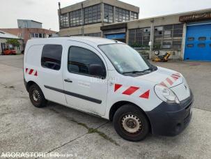 Fourgon avec parois et toit rigide Renault Kangoo