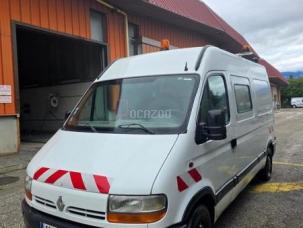 Fourgon avec parois et toit rigide Renault Master