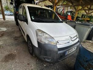 Fourgon avec parois et toit rigide Citroën Berlingo