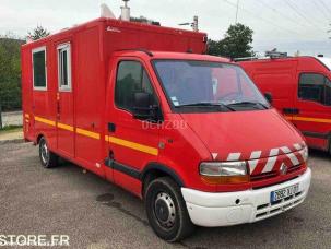 Fourgon avec parois et toit rigide Renault Master