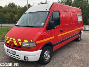 Fourgon avec parois et toit rigide Renault Master
