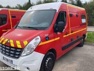 Fourgon avec parois et toit rigide Renault Master