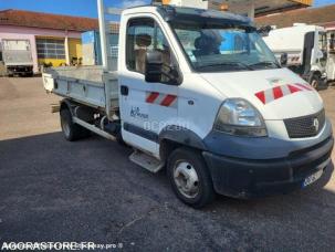 Benne basculante de chantier et de TP Renault Mascott