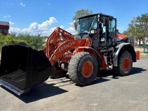 Chargeuse  Hitachi ZW180