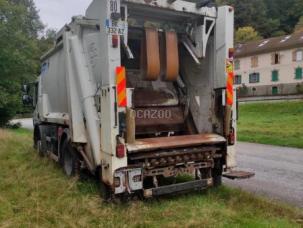 Benne à ordure ménagères Renault Premium