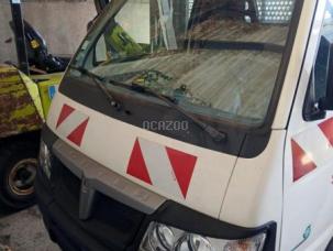 Benne basculante de chantier et de TP Piaggio Porter